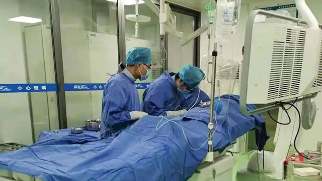 来凤县中心医院成功开展静脉溶栓术后急诊冠状动脉造影