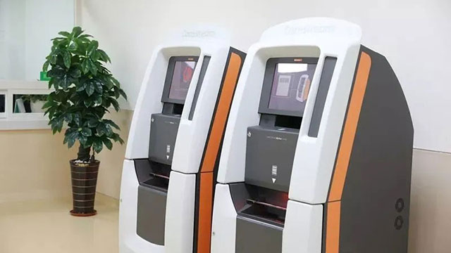 优化营商环境，当好“便民店小二”