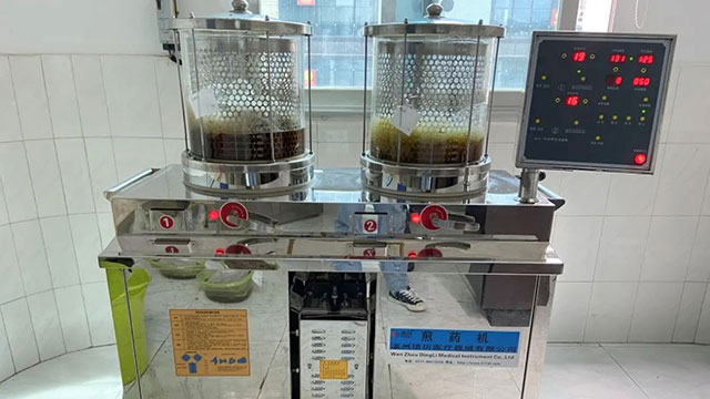 来凤县中心医院开展中药饮片代煎业务