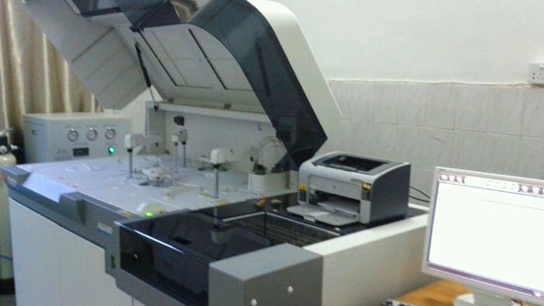 全自动生化分析仪