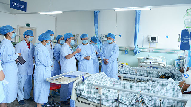 恩施州中心医院院感质控中心一行来我院进行医院感染管理专项督导检查