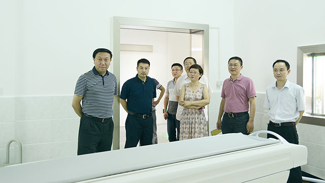 县委书记胡泽调研我院新区建设