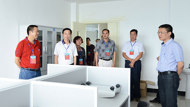 县政协主席陈胜带队来我院调研