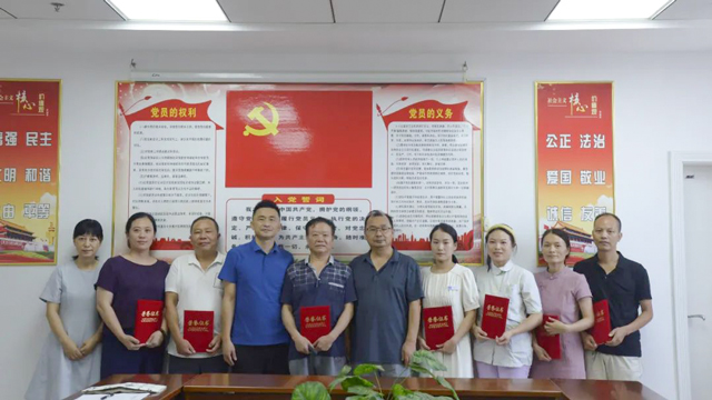 来凤县人民医院：“廉以修身，廉以为民”书法美术创意比赛圆满成功！