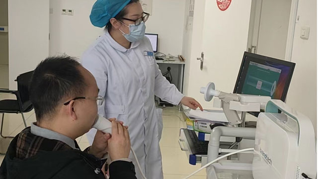 县人民医院：又一检查新项目，吹气可识炎症