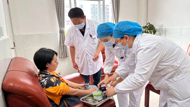 来凤县人民医院：以练促建、以训强能，扎实开展应急演练活动