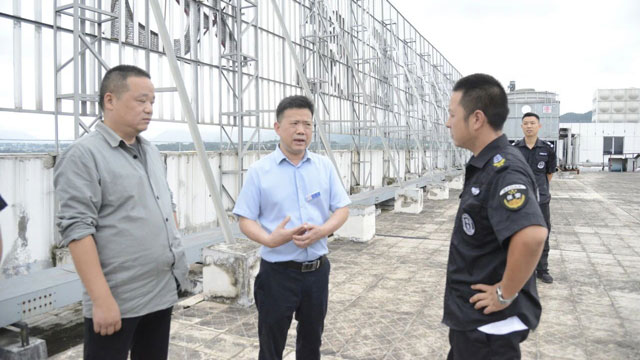 来凤县人民医院开展中秋、国庆节前安全生产检查工作