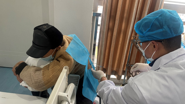 来凤县人民医院：创新治疗恶性胸腔积液，重塑希望之光