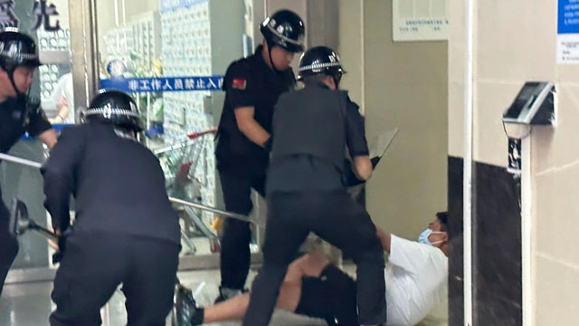 来凤县人民医院开展系列应急演练活动