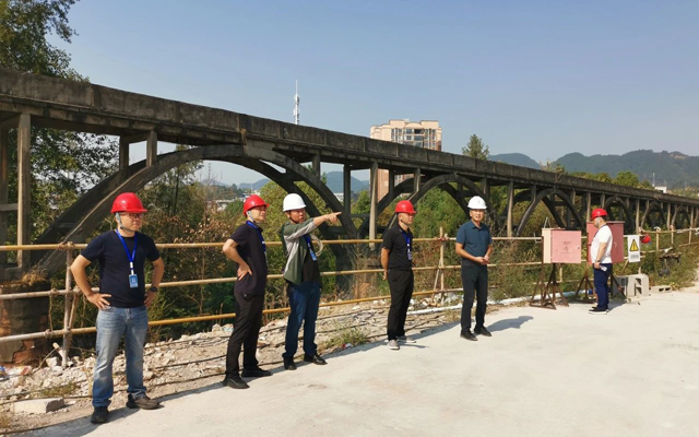 来凤县人民医院开展国庆节前安全生产检查工作