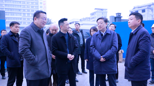 2024年3月6日省人大常委会副主主任胡志强至我院调研-县委书记李伟陪同