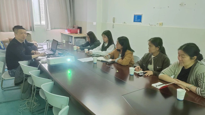 来凤县人民医院紧密型医共体药事会召开