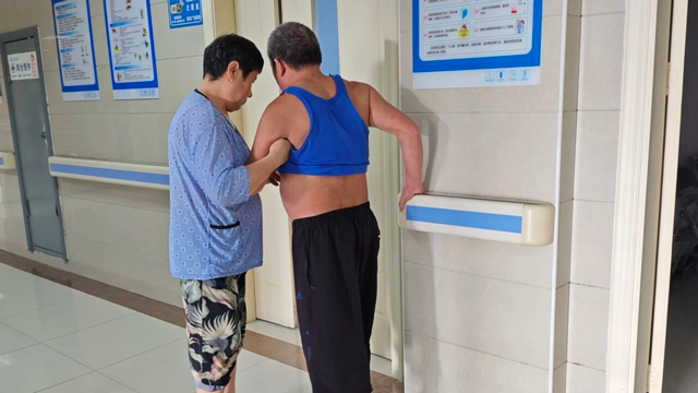 脑出血后还能站起来吗？真实康复故事给你答案！