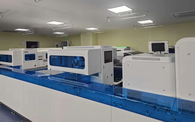 来凤县人民医院率先在周边县市开展流感病毒核酸检测服务