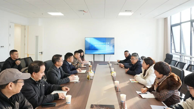 利川市人民医院院长陈兵一行七人来我院交流学习